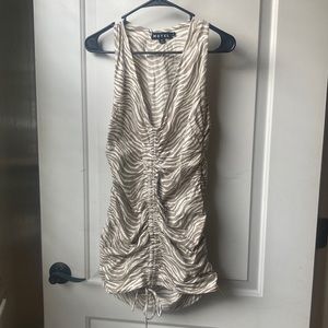 Zebra drawstrings dress 💫